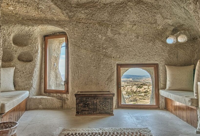 Deluxe Suite, Museum