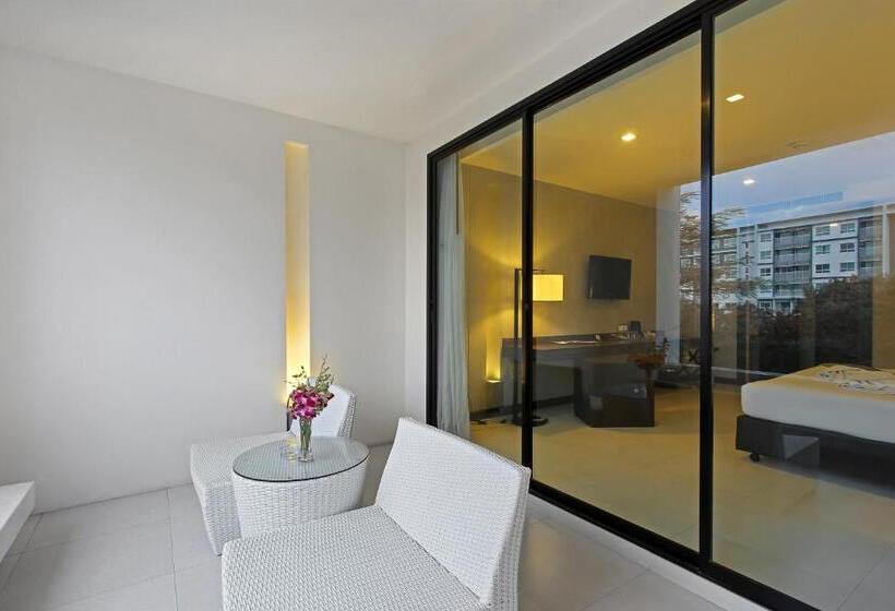풀장 전망 디럭스 룸, The Serenity Hua Hin