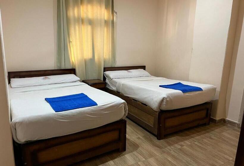 Bed in Shared Room with Shared Bathroom, Almanara Hotel Marsa Matrouh
