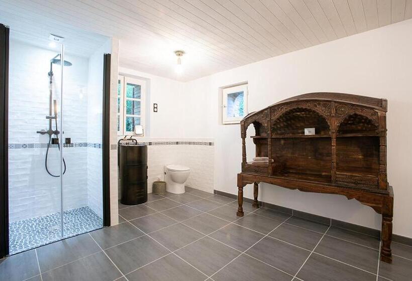 Номер Стандарт Адаптированный для Инвалидов, Domaine De Bertranet   Chambres D Hôtes