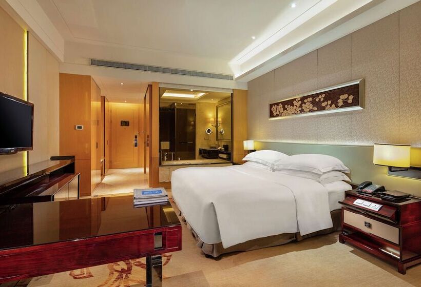 Номер Deluxe, Hilton Guangzhou Baiyun   Free Shuttle And Phase 1 Registration Service Available For Canton Fair Pe