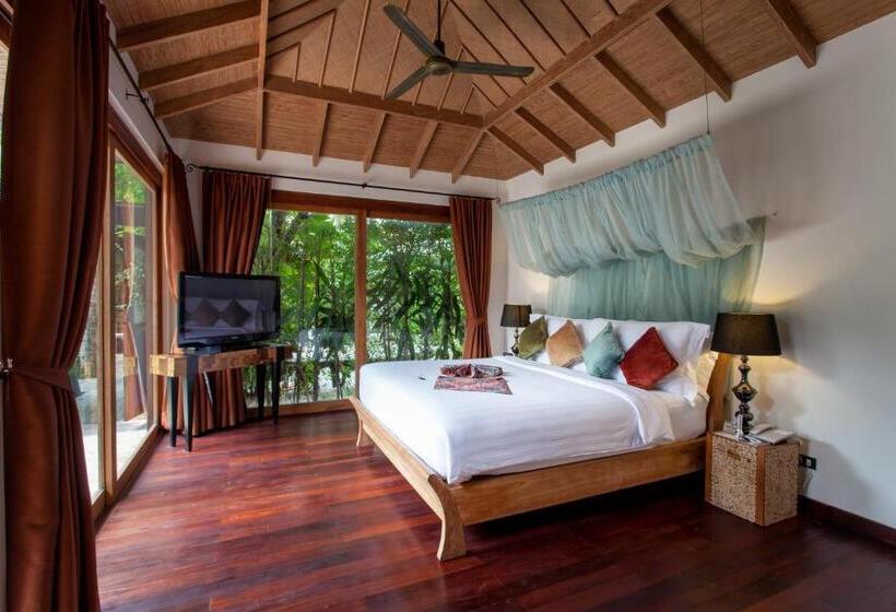 전용 풀장 주니어 스위트, Tango Luxe Beach Villa, Koh Samui