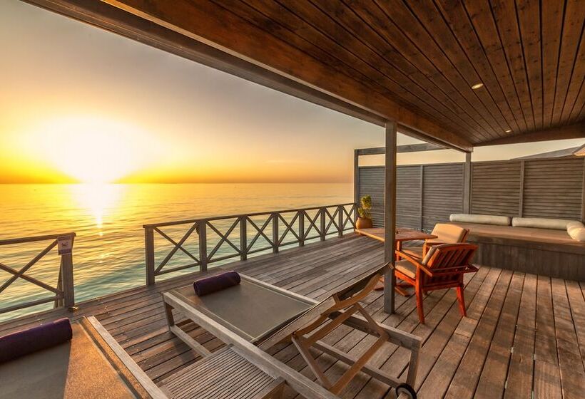 ویلای 1 خوابه با چشم‌انداز دریا, Komandoo Maldives Island Resort