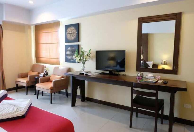 Номер Superior, Golden Sea Pattaya   Sha Extra Plus
