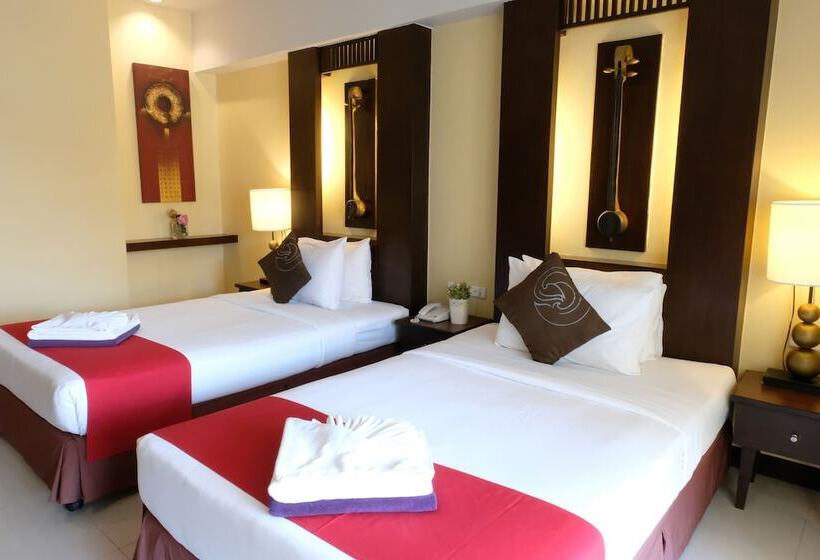 Номер Superior, Golden Sea Pattaya   Sha Extra Plus