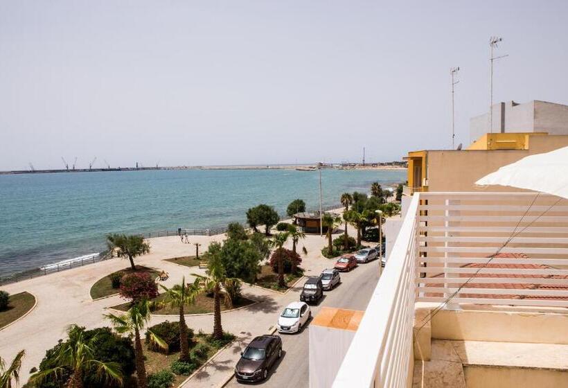 Трехместный Номер Комфорт, Sea Beach Pozzallo