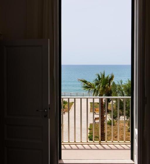 Трехместный Номер Комфорт, Sea Beach Pozzallo