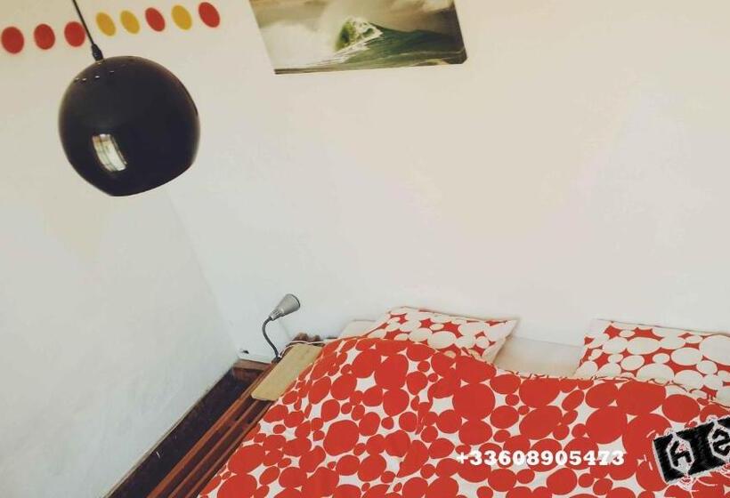 Номер Стандарт, H2oholidays   Auberge De Jeunesse   Youth Hostel