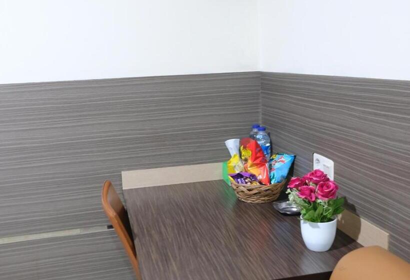 Номер Superior, Grand Krakatau Hotel Serang