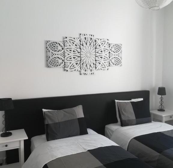 スタンダードルーム, Pirata Hostel Milfontes