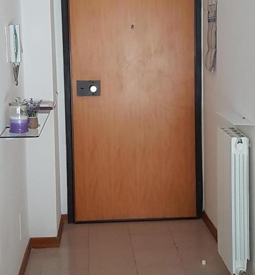 استودیو استاندارد با تخت کینگ, Casa Nadia