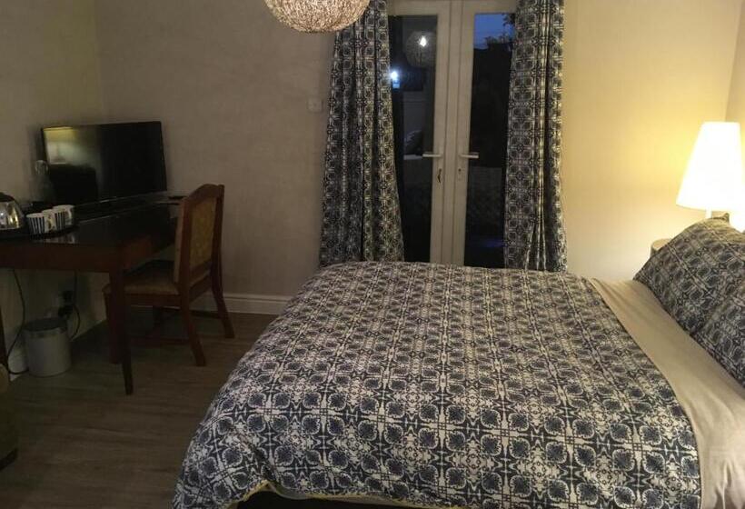 Семейный Номер, The Annexe At Asbit Lodge