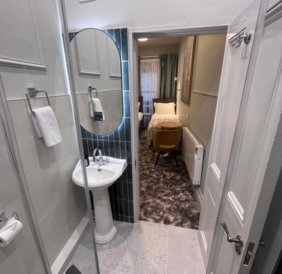 스탠다드 룸, Topper S Rooms Guest Accommodation