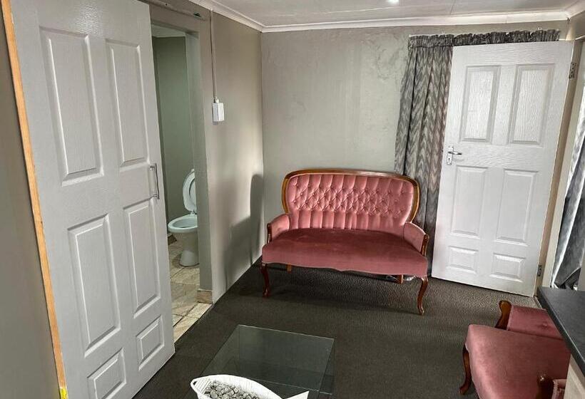 חדר סטנדרט, Favour Guest House