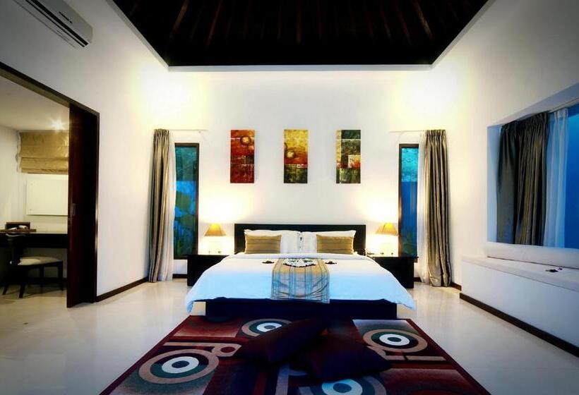 Вилла с 1 спальней и бассейном, Kebun Villas & Resort