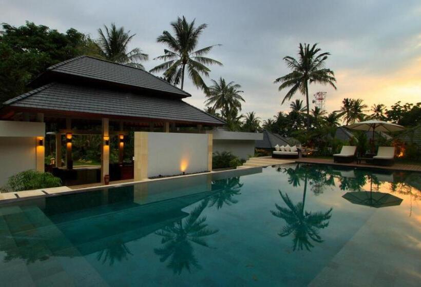Вилла 2 Спальни, Kebun Villas & Resort