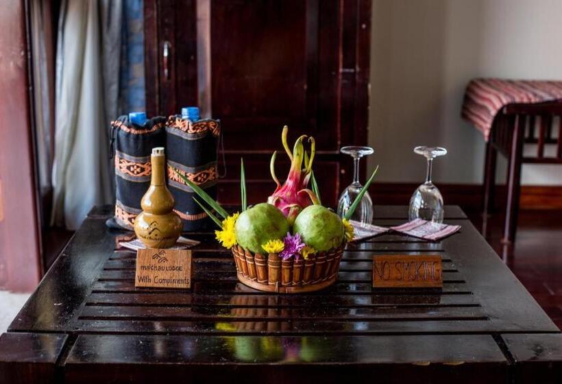 اتاق استاندارد با چشم‌انداز استخر, Mai Chau Lodge