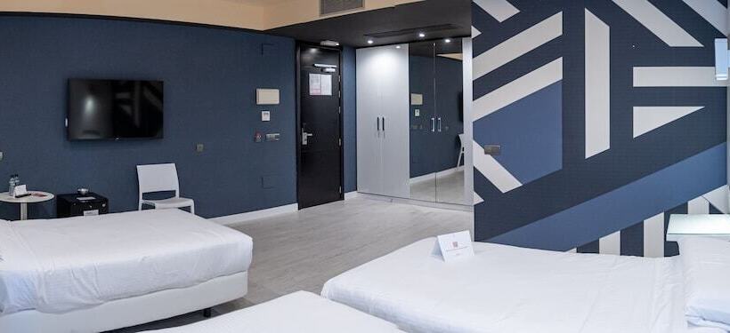 اتاق استاندارد برای معلولان, Malaga Nostrum Airport