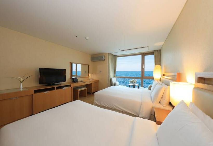 اتاق استاندارد با چشم‌انداز دریا, Ocean Suites Jeju