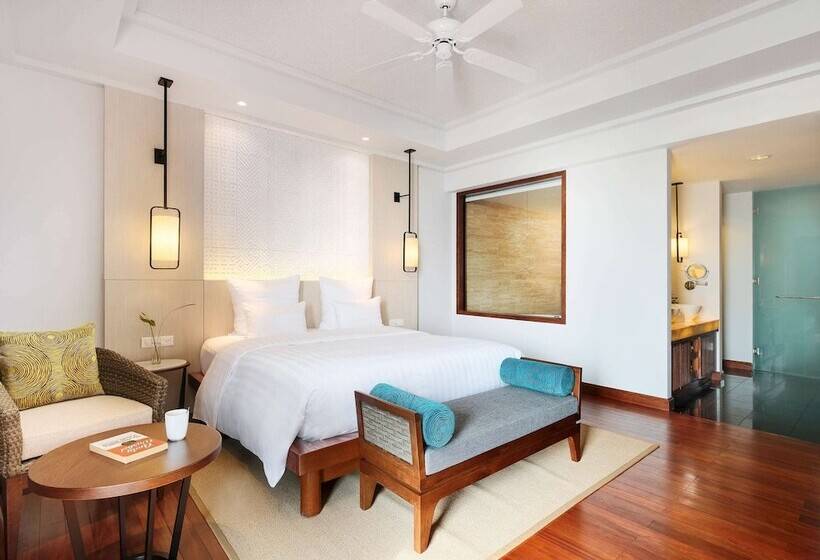 阁楼套房, Pullman Danang Beach Resort