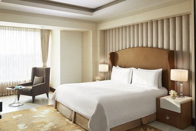 Люкс Повышенной Комфортности, Taj Hotel & Convention Centre, Agra