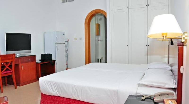 Апартаменты 2 Спальни, Ramee Garden Hotel Apartments