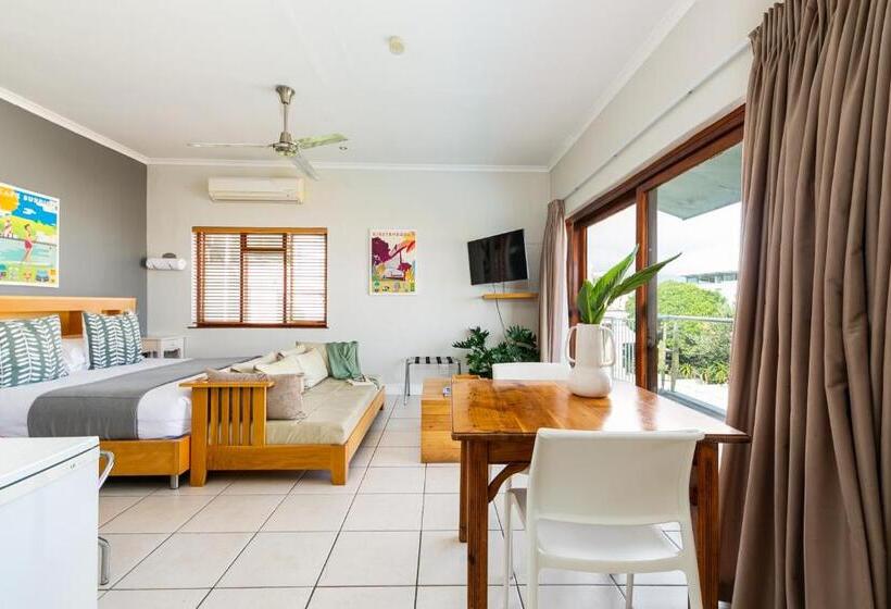 Студия Стандарт Вид на Море, Camps Bay Village   Studios And Apartments