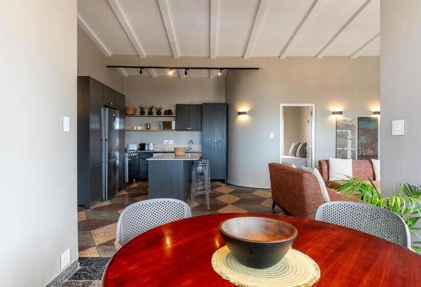 Апартаменты 1 Спальня Вид на Море, Camps Bay Village   Studios And Apartments