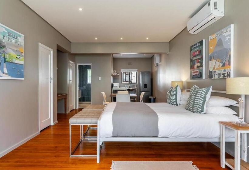 Студия Стандарт, Camps Bay Village   Studios And Apartments