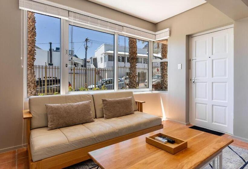 Студия Стандарт, Camps Bay Village   Studios And Apartments