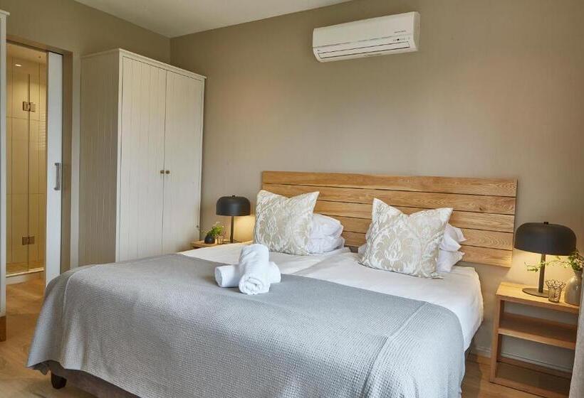 Апартаменты 1 Спальня Нижний Этаж, Camps Bay Village   Studios And Apartments