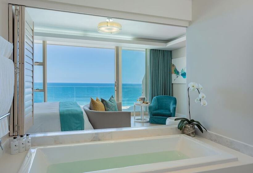Люкс Вид на Море, Views Boutique Hotel & Spa
