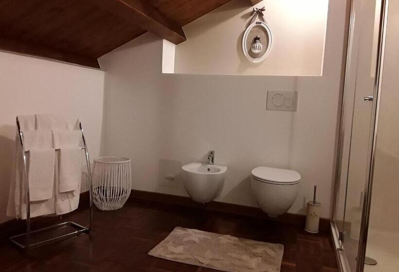 اتاق سوپریور چهار تخته, Villa Degli Olivi Relais
