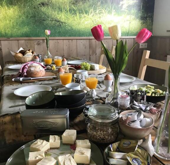 1间卧室的房子, Vijverhoef