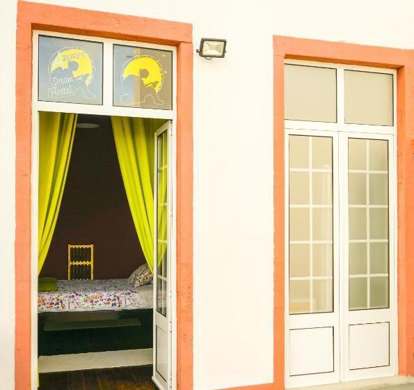 اتاق استاندارد, Azores Dream Hostel