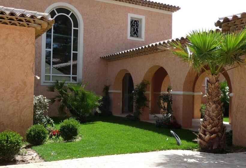 Quarto Estandar Vista Mar, Havre De Paix 5 étoiles Prestige Jacuzzi, Hammam, Sauna, Piscine Chauffée Mougins Cannes Grasse