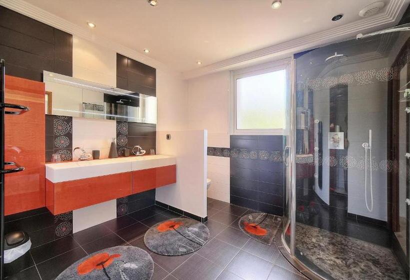Quarto Estandar Vista Jardim, Havre De Paix 5 étoiles Prestige Jacuzzi, Hammam, Sauna, Piscine Chauffée Mougins Cannes Grasse