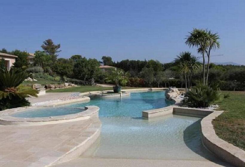 Номер Стандарт Вид на Море, Havre De Paix 5 étoiles Prestige Jacuzzi, Hammam, Sauna, Piscine Chauffée Mougins Cannes Grasse