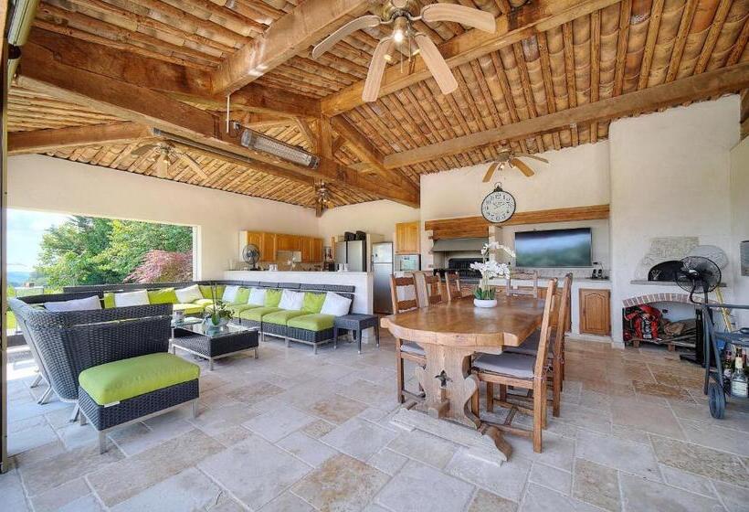 Стандартный Номер Кровать Кинг, Havre De Paix 5 étoiles Prestige Jacuzzi, Hammam, Sauna, Piscine Chauffée Mougins Cannes Grasse