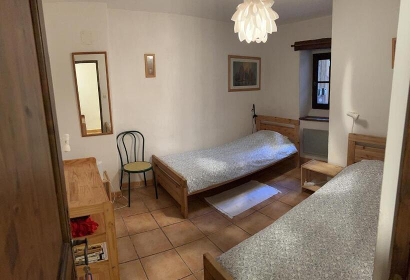 StandaardKamer, Gîte De La Tour