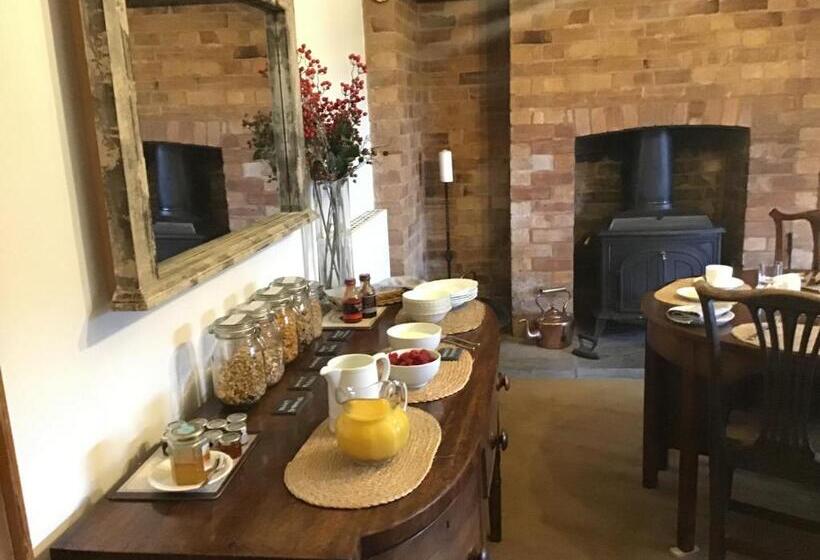 Стандартный Номер Кровать Кинг, White Hall Farm