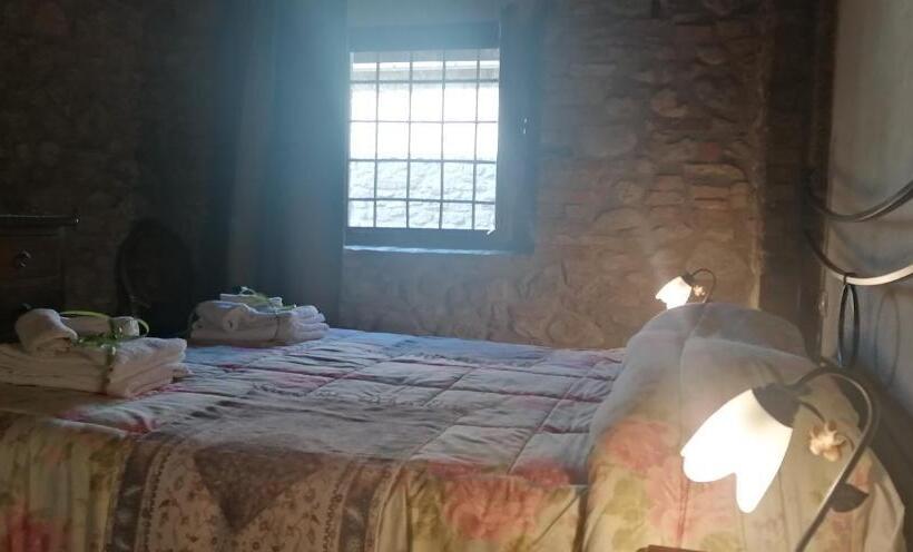 ４ベッドルームハウス, Agriturismo La Mirandola