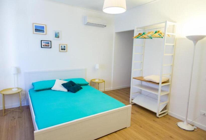 Deluxe Room Sea View, Mondello Beach   Rooms By The Sea