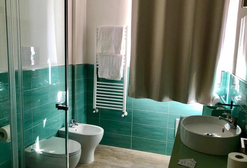Standard Room King Size Bed, Mondello Beach   Rooms By The Sea
