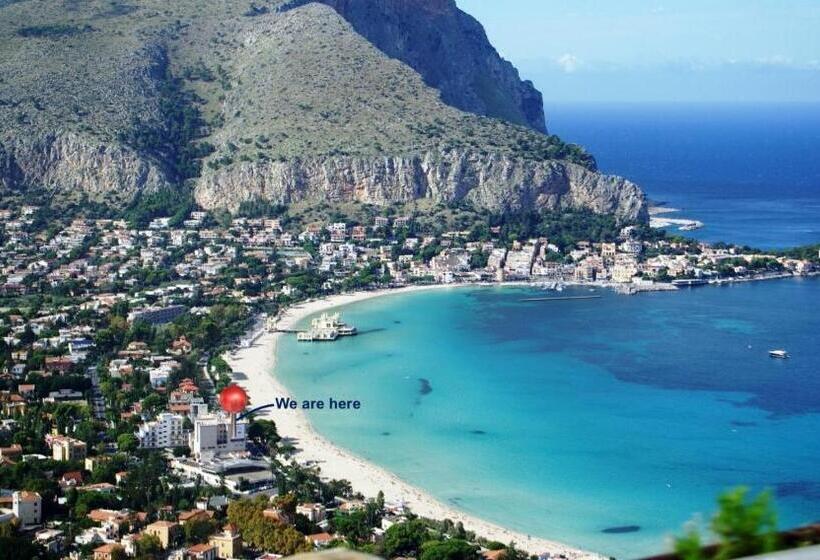 Standard Room, Mondello Beach   Rooms By The Sea