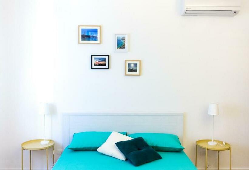 Deluxe Room Sea View, Mondello Beach   Rooms By The Sea