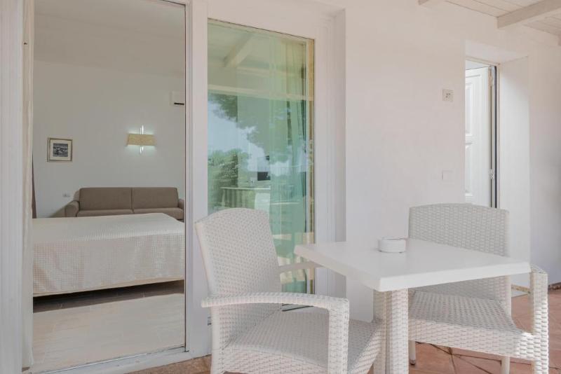 Habitación Estándar Vista Piscina, Bel Air Azur Resort