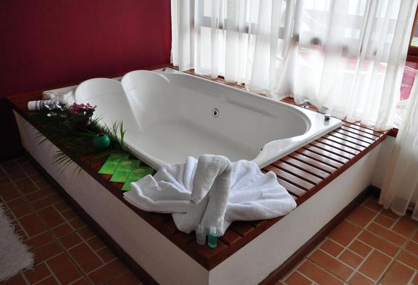 Люкс, Pousada E Spa Vrindávana