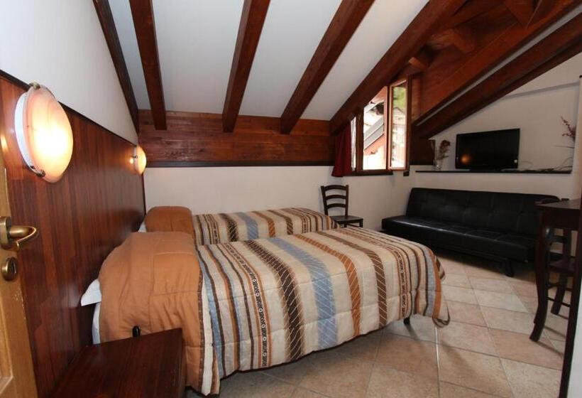 Номер Стандарт Трехместный, Albergo Santo Spirito