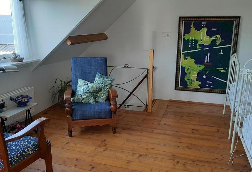 Quarto Estandar Vista Jardim, Bed En Boterham